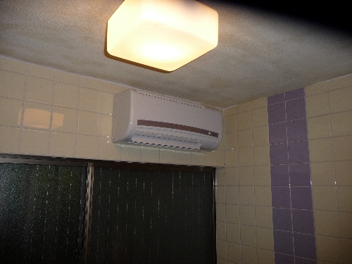 施工後　浴室暖房機